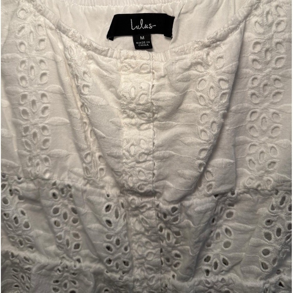 Lulus Milkmaid Eyelet Crop Top M White Sleeveless Ruffle Cottagecore Coquette - Picture 4 of 8